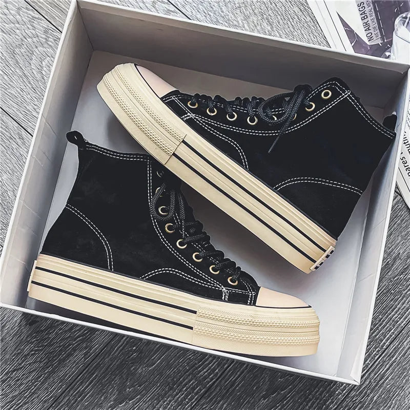 Maison Hoge Suède Sneakers