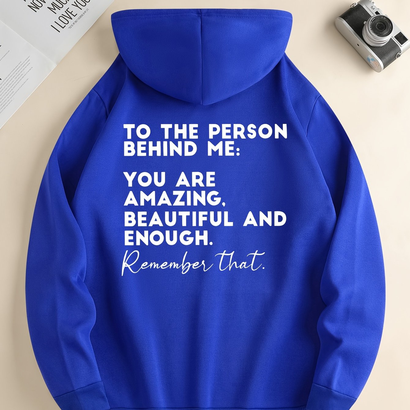 Modieuze Zwarte Herenhoodie met Inspirerende Opdruk en Trekkoord, Kangoeroezak, Comfortabele Casual Herfst/Winterkleding, Herfst-Winter Kledingstuk | Inspirerende Hoodie