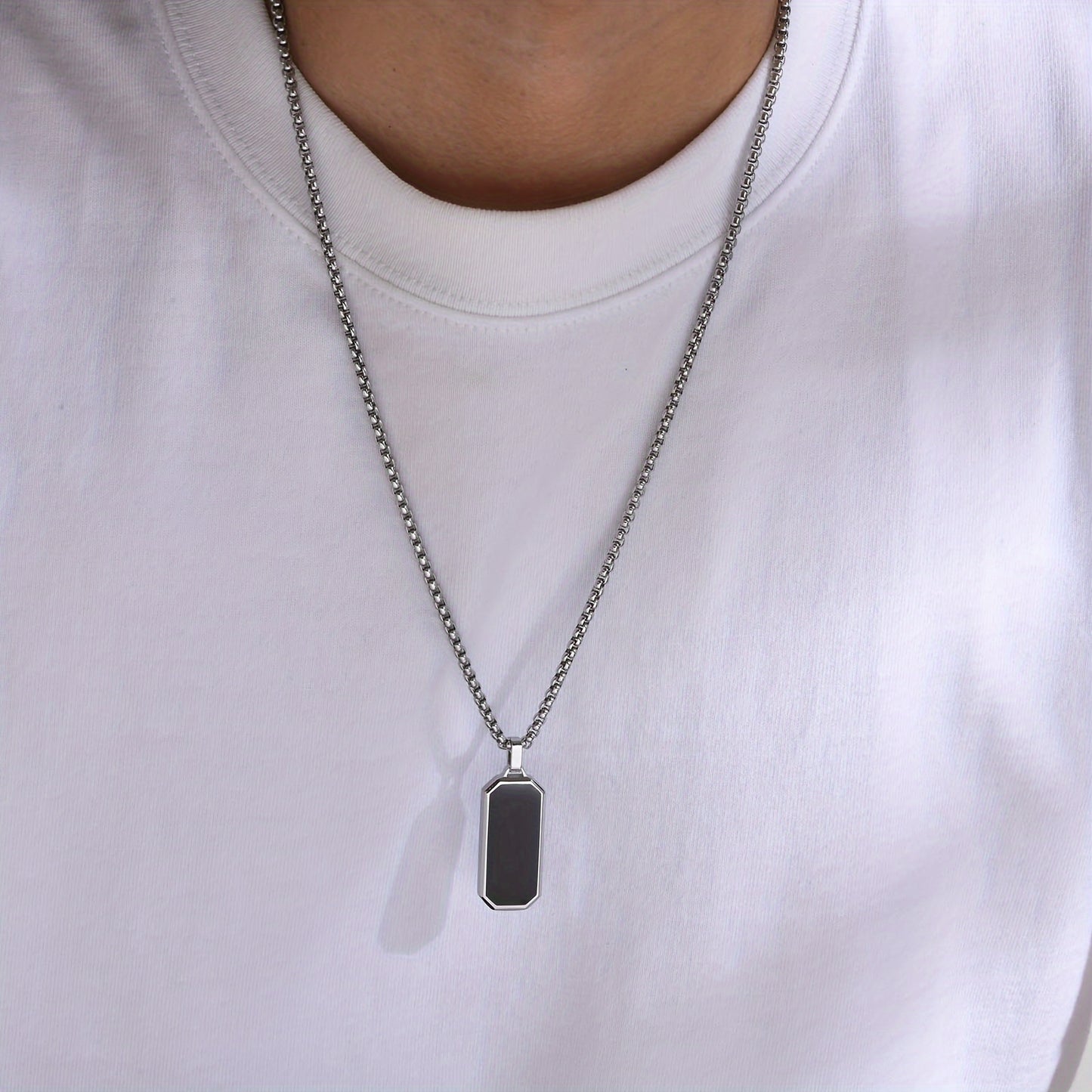 1 stuk Elegante Herenketting van Roestvrij Staal met Strakke Zwarte Emaille Geometrische Hanger - Duurzaam 201 Roestvrij Staal, Ideaal Persoonlijk Geschenk voor Hem
