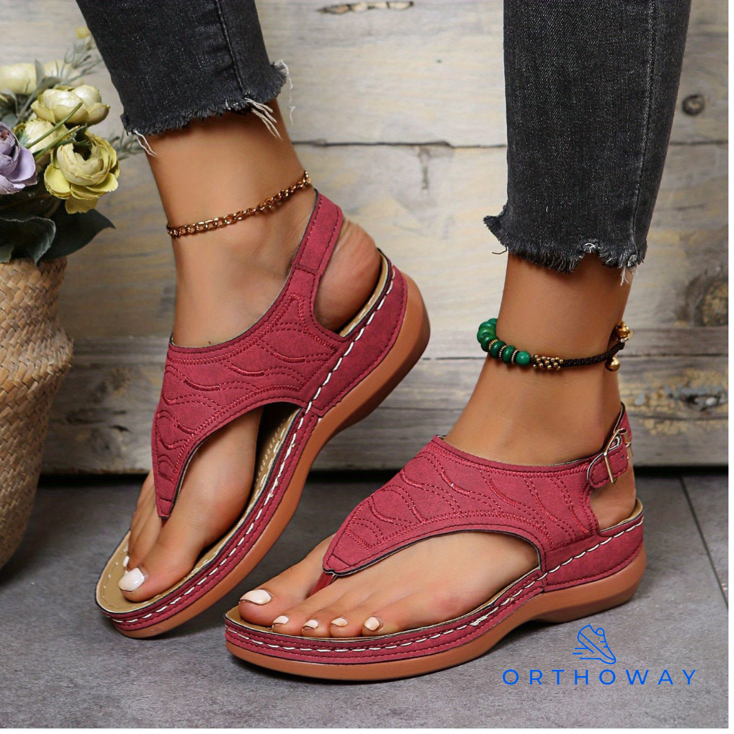 EAZEN Retro Sandals – Elegante Sleehak met Enkelband