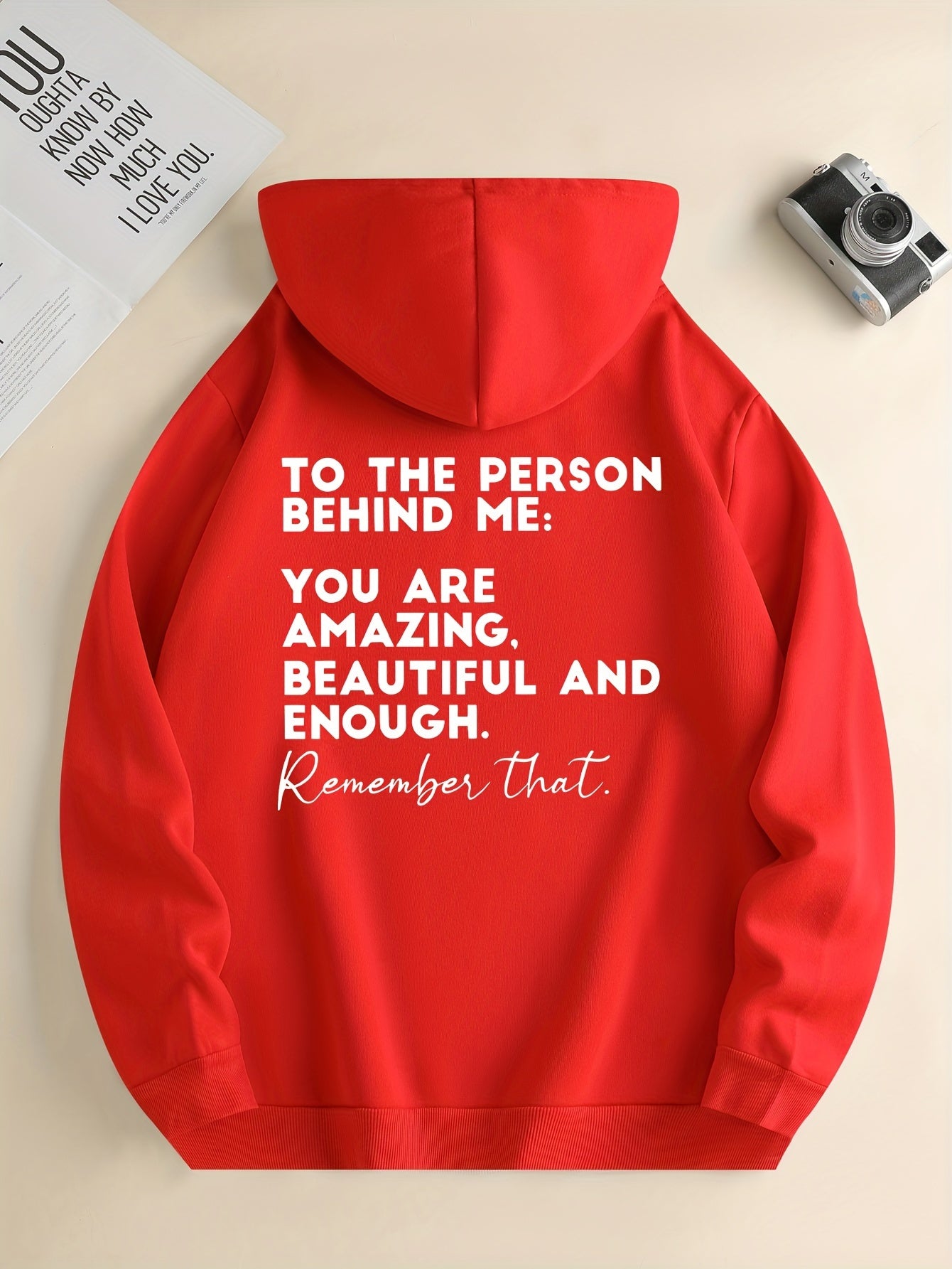 Modieuze Zwarte Herenhoodie met Inspirerende Opdruk en Trekkoord, Kangoeroezak, Comfortabele Casual Herfst/Winterkleding, Herfst-Winter Kledingstuk | Inspirerende Hoodie