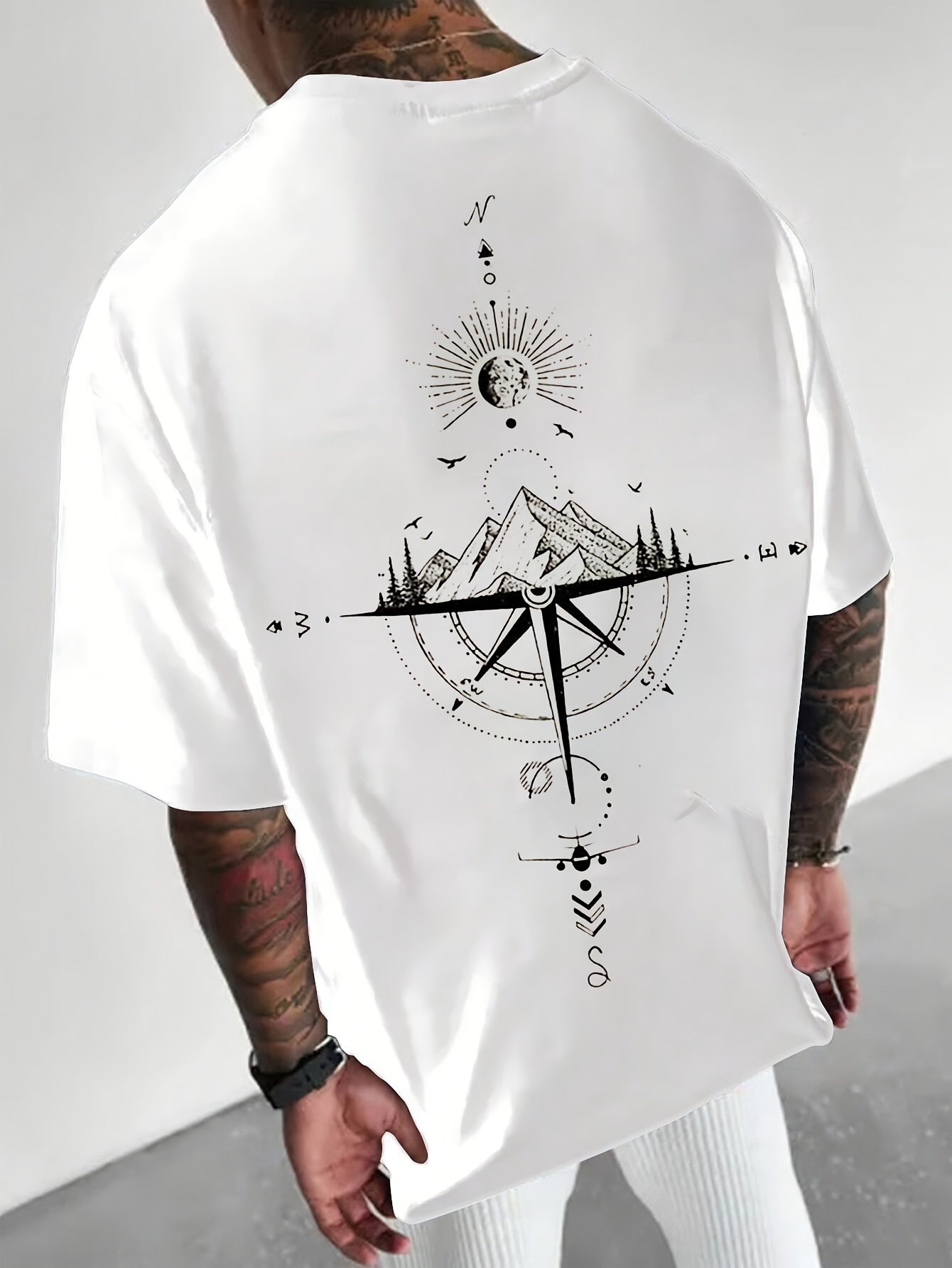 Herent-shirt met Casual Kompasprint - Ademend Polyester, Ronde Hals, Korte Mouwen - Perfect voor de Zomer