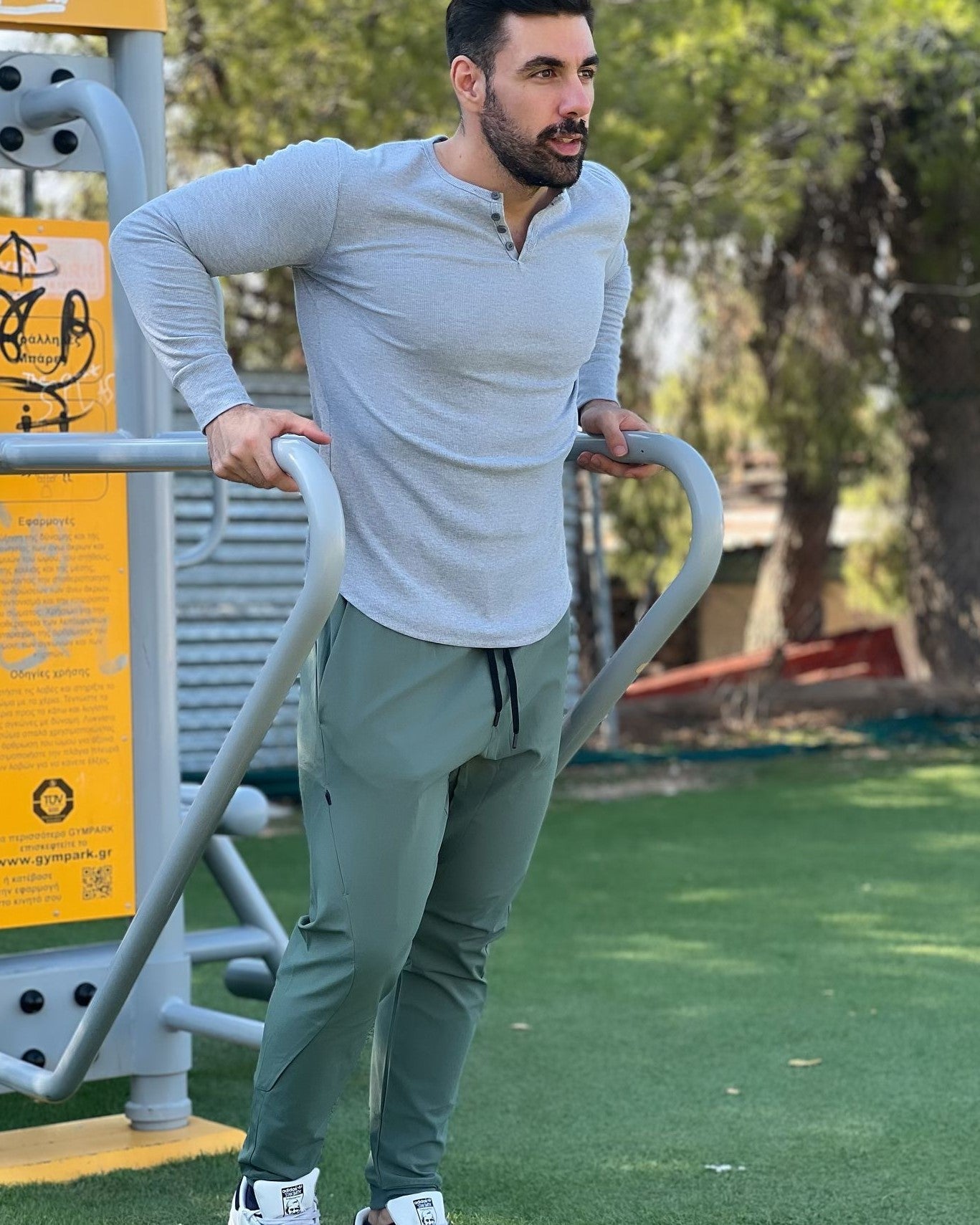 Heren Henley Longsleeve Ribgebreid | Knoopsluiting